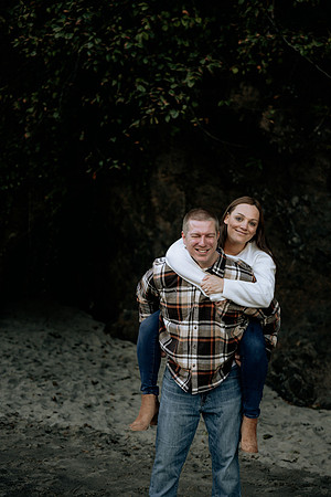 Jeff-Desirae-Engaement-Photos-Proposal-Rock-Neskowiin (24 of 51)