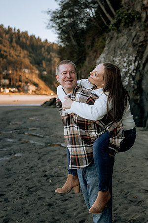 Jeff-Desirae-Engaement-Photos-Proposal-Rock-Neskowiin (26 of 51)