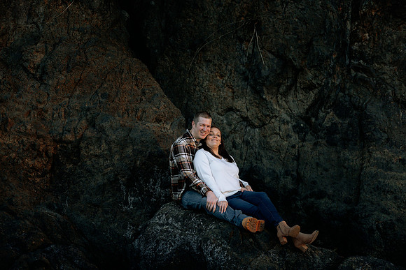 Jeff-Desirae-Engaement-Photos-Proposal-Rock-Neskowiin (30 of 51)