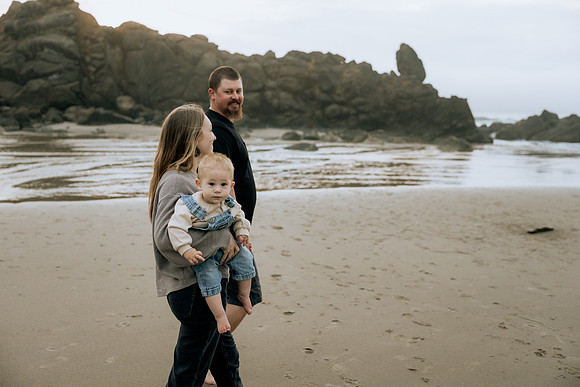 Luke-Leah-Family-Photos-Oregon-2025 (2 of 30)