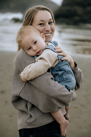 Luke-Leah-Family-Photos-Oregon-2025 (20 of 30)