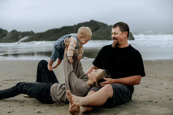 Luke-Leah-Family-Photos-Oregon-2025 (23 of 30)