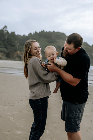Luke-Leah-Family-Photos-Oregon-2025 (22 of 30)