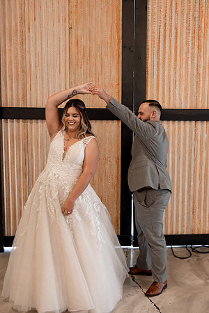 Kara-Sam-Simple-Affairs-Vegas-Wedding-Photos-42