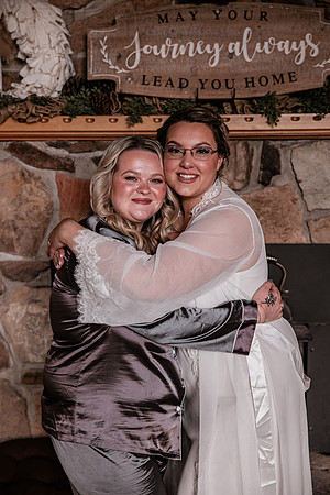 Mark-Darian-Peck-2024-Wedding-Photos-getting-ready (37 of 101)