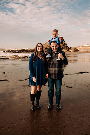 D.J.-Brittani-Family-Photos-2022-0202