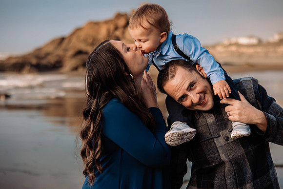 D.J.-Brittani-Family-Photos-2022-0211