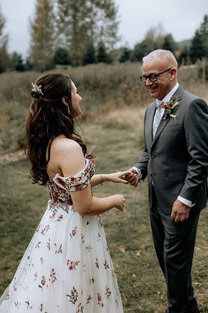 Taylor-Conner-Adeline-Farms-Wedding-Photos (11 of 113)