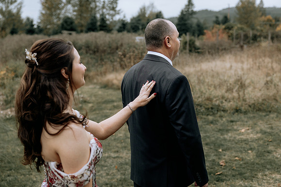 Taylor-Conner-Adeline-Farms-Wedding-Photos (19 of 113)
