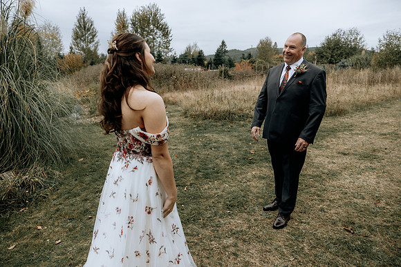 Taylor-Conner-Adeline-Farms-Wedding-Photos (23 of 113)