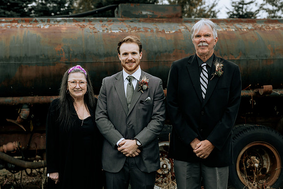 Taylor-Conner-Adeline-Farms-Wedding-Photos (30 of 113)