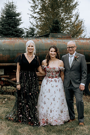 Taylor-Conner-Adeline-Farms-Wedding-Photos (42 of 113)