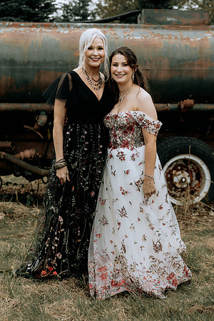 Taylor-Conner-Adeline-Farms-Wedding-Photos (45 of 113)