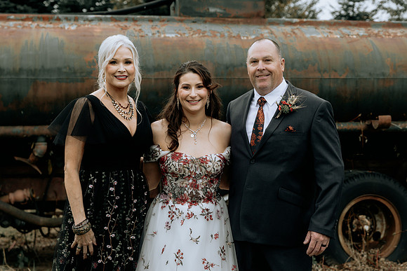 Taylor-Conner-Adeline-Farms-Wedding-Photos (49 of 113)