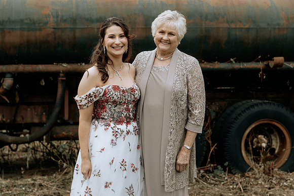 Taylor-Conner-Adeline-Farms-Wedding-Photos (59 of 113)