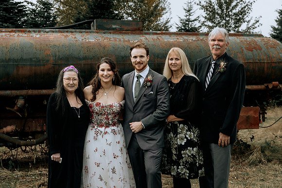 Taylor-Conner-Adeline-Farms-Wedding-Photos (64 of 113)