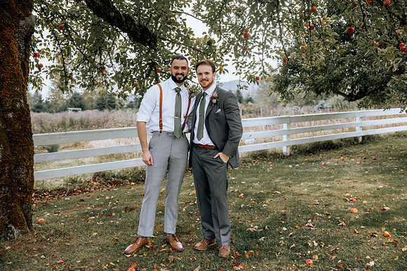 Taylor-Conner-Adeline-Farms-Wedding-Photos (73 of 113)