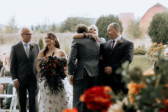 Taylor-Conner-Adeline-Farms-Wedding-Photos (31 of 69)