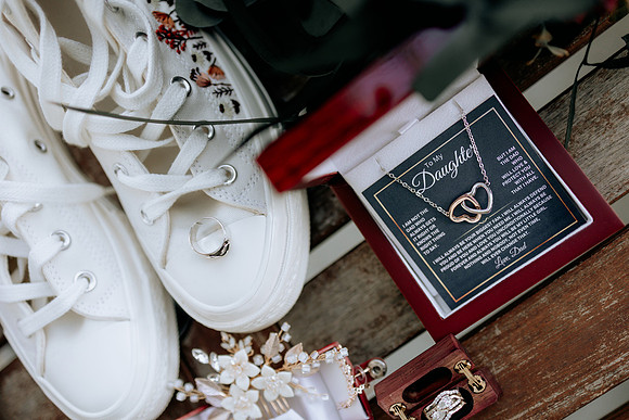 Taylor-Conner-Adeline-Farms-Wedding-Photos (3 of 57)