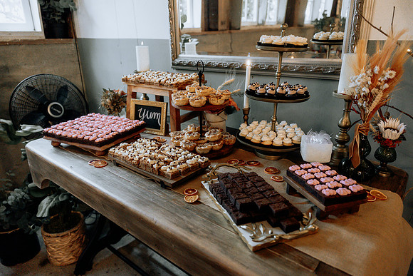Taylor-Conner-Adeline-Farms-Wedding-Photos (35 of 57)