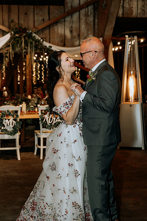 Taylor-Conner-Adeline-Farms-Wedding-Photos (37 of 86)