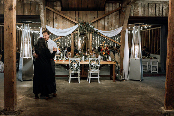 Taylor-Conner-Adeline-Farms-Wedding-Photos (40 of 86)