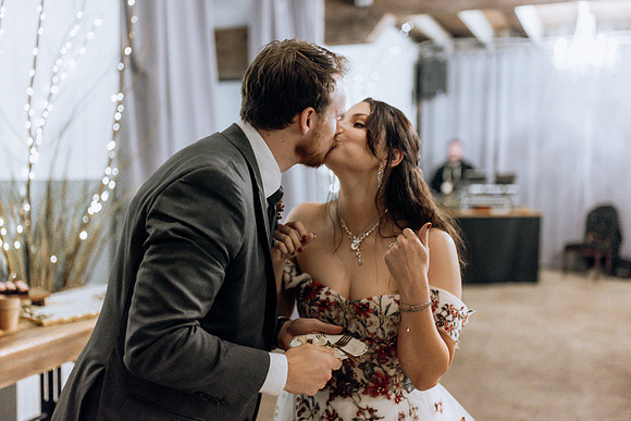 Taylor-Conner-Adeline-Farms-Wedding-Photos (77 of 86)