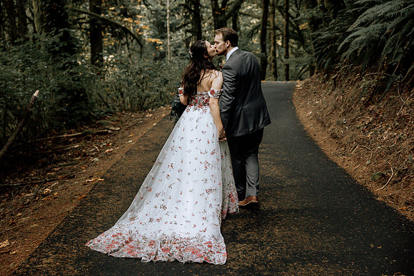 Taylor-Conner-Adeline-Farms-Wedding-Photos (37 of 83)