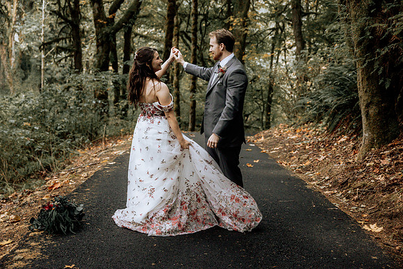 Taylor-Conner-Adeline-Farms-Wedding-Photos (39 of 83)