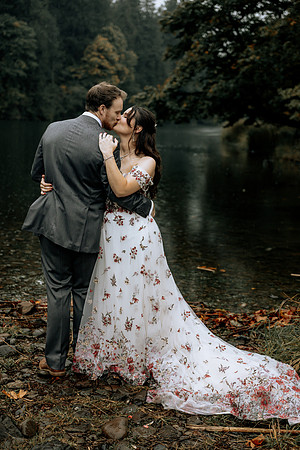 Taylor-Conner-Adeline-Farms-Wedding-Photos (57 of 83)