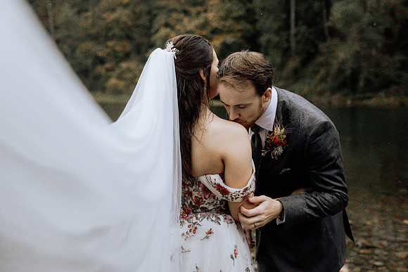 Taylor-Conner-Adeline-Farms-Wedding-Photos (78 of 83)