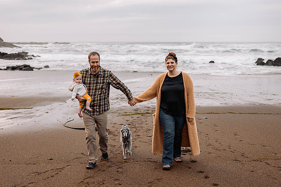 Ashley-Pepper-Pet-Family-Photos-2022-Oregon-1652