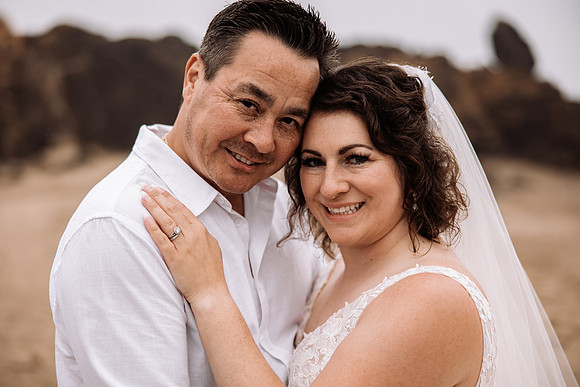 Mike-Sara-Anniversary-Session-2023-Fogarty-Creek-11
