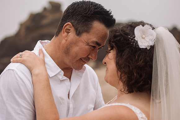 Mike-Sara-Anniversary-Session-2023-Fogarty-Creek-9