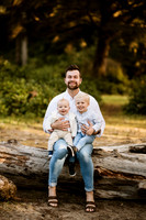 Ashley-Lincoln-City-Fogarty-Creek-Oregon-Family-Couples-vacation-Photos-8072
