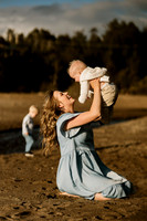 Ashley-Lincoln-City-Fogarty-Creek-Oregon-Family-Couples-vacation-Photos-8313