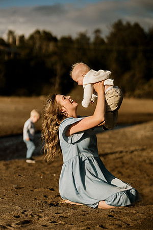 Ashley-Lincoln-City-Fogarty-Creek-Oregon-Family-Couples-vacation-Photos-8313