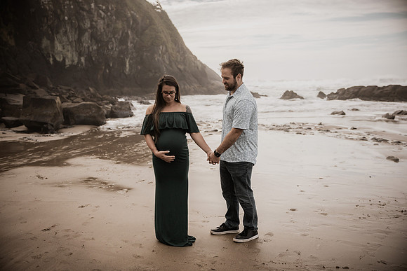 Nick-Natalie-maternity-photos-depoe-bay-oregon (9 of 68)