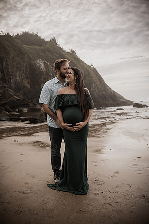 Nick-Natalie-maternity-photos-depoe-bay-oregon (14 of 68)