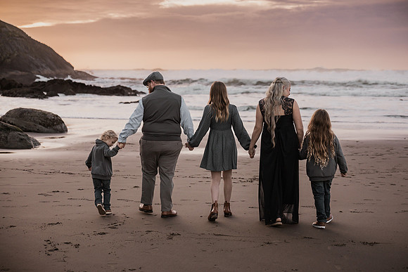 Faith-Family-Maternity-Session-Depoe-Bay (13 of 50)