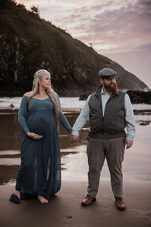 Faith-Family-Maternity-Session-Depoe-Bay (37 of 50)