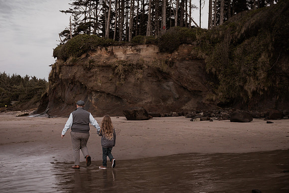 Faith-Family-Maternity-Session-Depoe-Bay (48 of 50)
