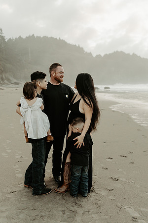 Jesica-Family-Maternity-Session-Depoe-Bay (3 of 51)