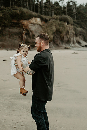 Jesica-Family-Maternity-Session-Depoe-Bay (12 of 51)
