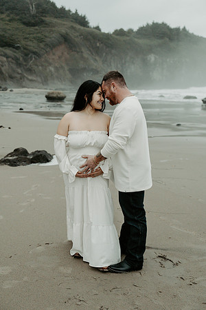 Jesica-Family-Maternity-Session-Depoe-Bay (21 of 51)