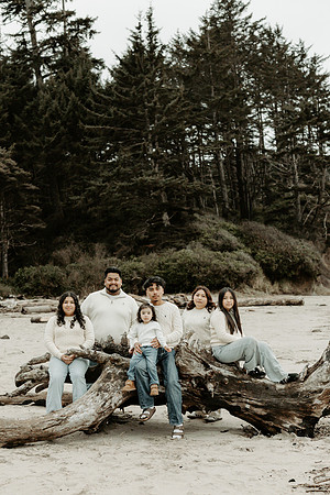Jessica-family-senior-photos-depoe-bay-oregon (4 of 41)