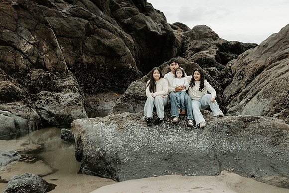Jessica-family-senior-photos-depoe-bay-oregon (5 of 41)
