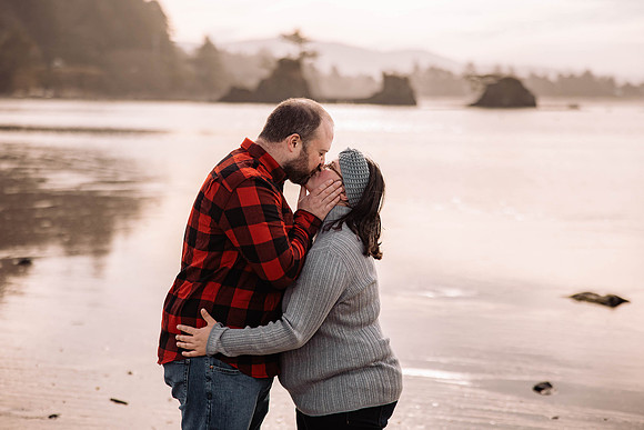 Samantha-Brian-Cooper-Jackson-Taft-beach-lincoln-City-Oregon-2022-Family-Photos-2392