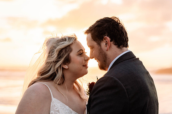 Char;es & Makala-Chinook-Winds-Casino-wedding-0045