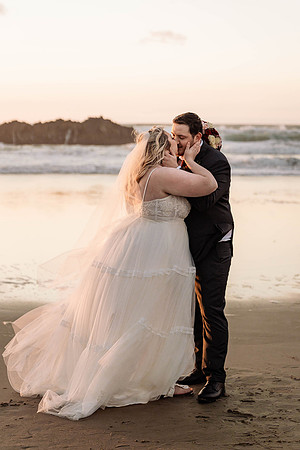 Char;es & Makala-Chinook-Winds-Casino-wedding-0100
